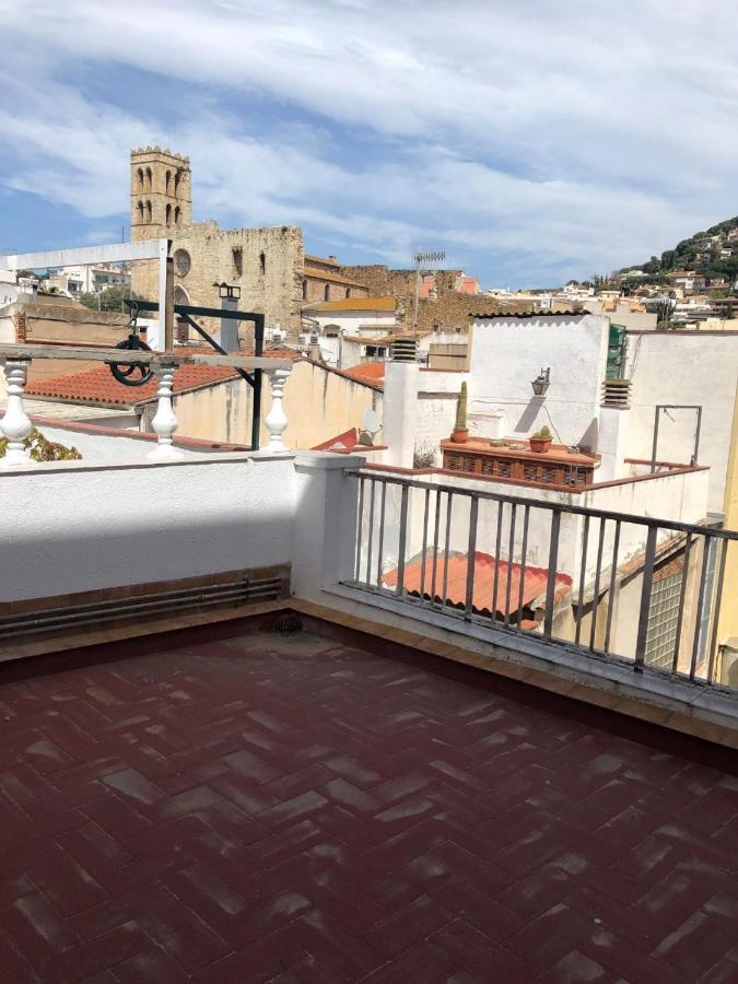 2 Bedroom Large Modern Apartment In Blanes Old Town 50M From The Beach! מראה חיצוני תמונה